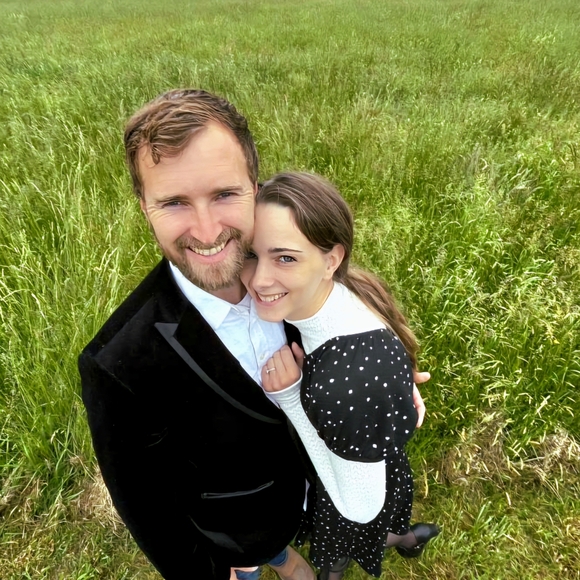 Meet your Posher, Amy - Picture 1 of 1